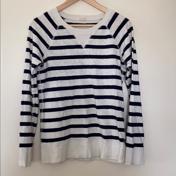 Shirt - Picture 2 of 4